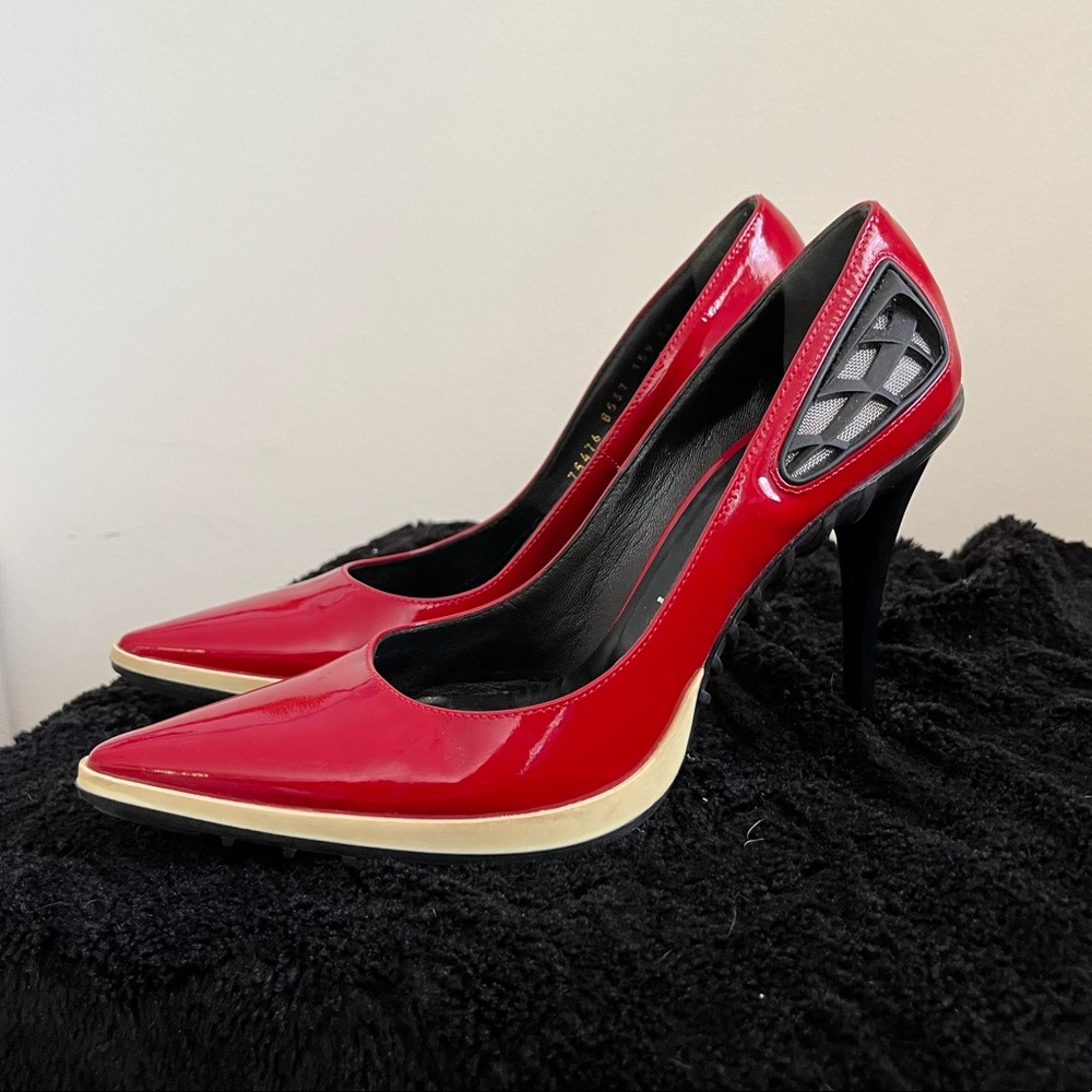 New Casadei Red Patent High Heel Pumps Size 6